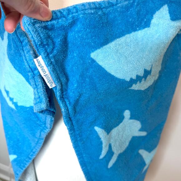 Stephen Joseph Kids Toddler Carter Embroidered Shark Bath Beach Towel Gray Blue - Picture 5 of 9